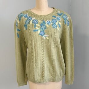 Alfred Dunner Vintage Floral Design Lt. Green Sweater SZL